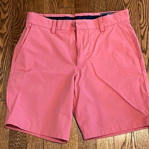 Vineyard Vines Mens’s performance wear shorts
